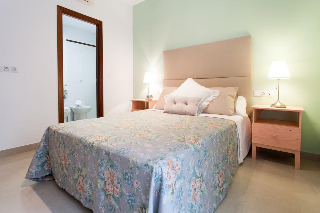 Apartamentos San Lorenzo Sevilla Dış mekan fotoğraf