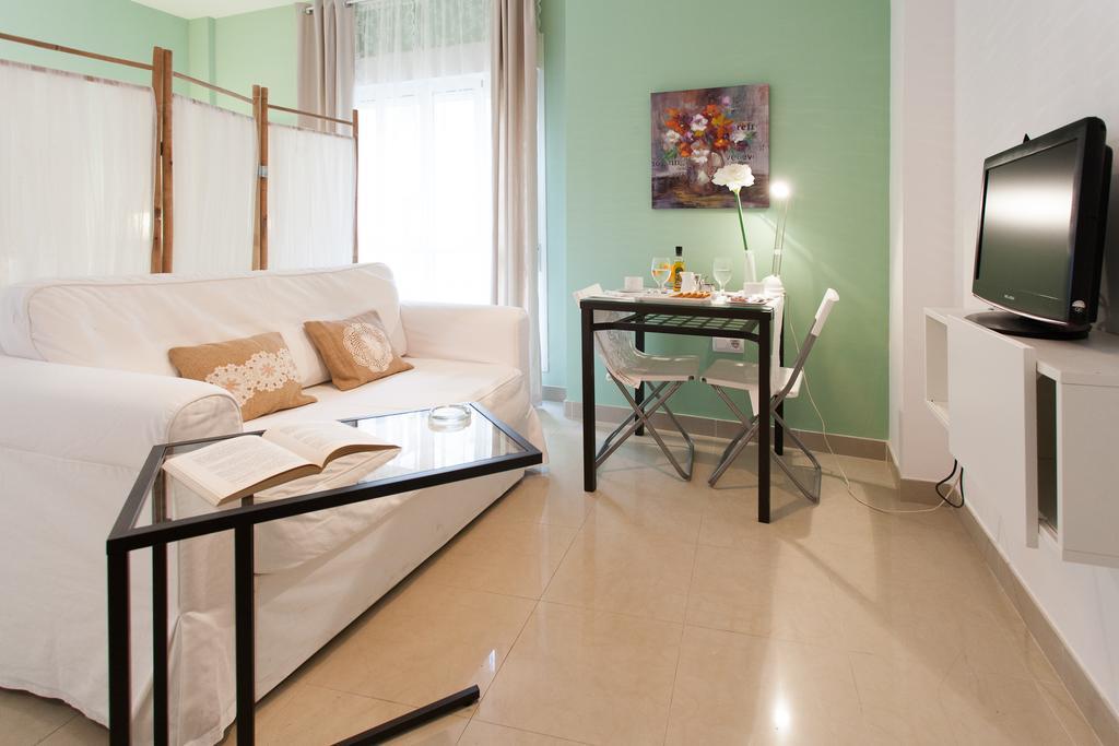 Apartamentos San Lorenzo Sevilla Dış mekan fotoğraf
